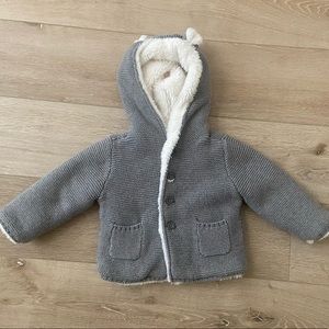 5/$25 Carter’s faux fur lined knitted sweater